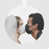 Modernes Foto Verheiratet während eines pandemisch Ornament (Rückseite)