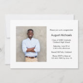 Modernes Foto zur Minimalistischen Graduiertengrup Einladung (Vorderseite)
