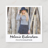 Modernes Fotograf-Instant-Camera-Stilskript Quadratische Visitenkarte (Vorderseite)