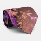 Modernes Fraktal in Schwarz und lila Krawatte (Gerollt)