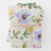 Modernes, frisches Lilac Floral Muster Geschenkpapier Set (Beispiel)