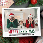 Modernes fröhliches Weihnachts-Foto Postkarte<br><div class="desc">Moderne frohe Weihnachtsfamilie Foto Grün und Rot Urlaub Postkarte</div>