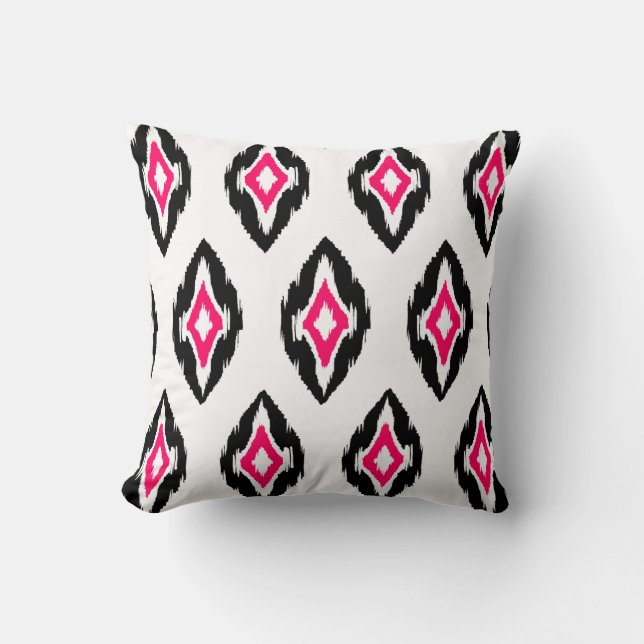 Modernes Fuchsia Schwarz-weiß Ikat Tribal Muster 1 Kissen (Vorderseite)