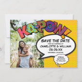 Modernes Fun Comic KAPOW Foto Save The Date (Vorderseite)