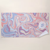 Modernes Funky Marble Pastel Lila Monogram Strandtuch (Vorderseite)