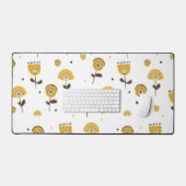 Modernes gelbes Blumenmuster aus dem Mittelalter Schreibtischunterlage (Tastatur & Maus)