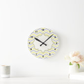 Modernes Gelbes, grau, Zickzack Mustergewohnheit Runde Wanduhr (Zuhause)