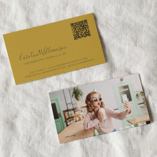Modernes Gelbes Graues Script Foto QR Code Custom Visitenkarte