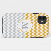 Modernes Gelbgrau Mit Monogramm Zickzack Case-Mate iPhone Hülle (Rückseite (Horizontal))