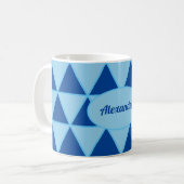 Modernes geometrisch blaues grafisches Muster mit Kaffeetasse (Vorderseite Links)