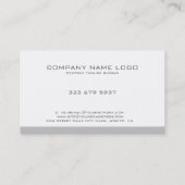 Modernes geometrisches Design in Weiß und Hellgrau Visitenkarte (Rückseite)