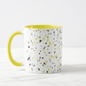 Modernes geometrisches, gelbes Terrazzo-Muster Tasse (Links)