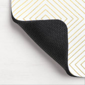 Modernes geometrisches Gold quadriert Muster auf Mousepad (Ecke)