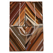 Modernes geometrisches Muster aus Diamantholz Mittlere Geschenktüte (Rückseite)