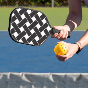 Modernes, geometrisches Muster aus Schwarz und Wei Pickleball Schläger