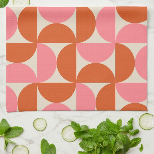 Modernes geometrisches Muster rosa orange Geschirrtuch (Gefaltet)