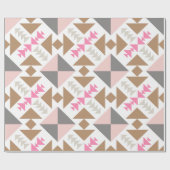 Modernes geometrisches Quiltdesign in Rosa und Kup Geschenkpapier (Flach)
