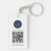Modernes Geschäftslogo und minimalistischer QR-Cod Schlüsselanhänger (Rückseite)