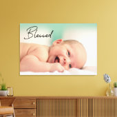 Modernes, gesegnetes Script-Baby-Foto Leinwanddruck (Insitu (Wohnzimmer))
