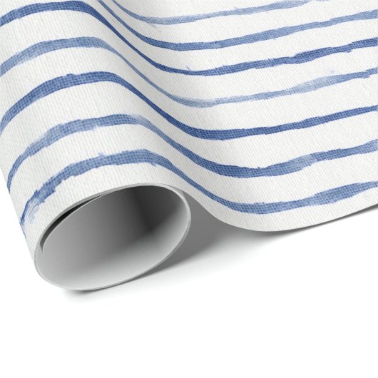 Modernes gestreiftes Muster Blau und Weiß Geschenkpapier (Rolleneckpunkt)
