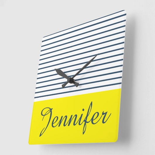 Modernes gestreiftes Muster Quadratische Wanduhr (Winkel)