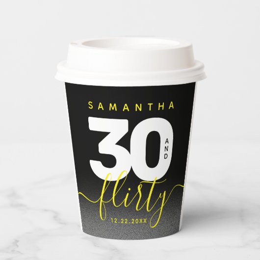 Modernes Girly Bright Yellow 30 und Kokett Pappbecher (Rückseite)