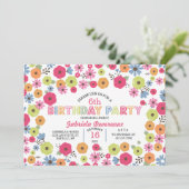 Modernes Girly Geburtstags-mit BlumenParty Einladung (Stehend Vorderseite)