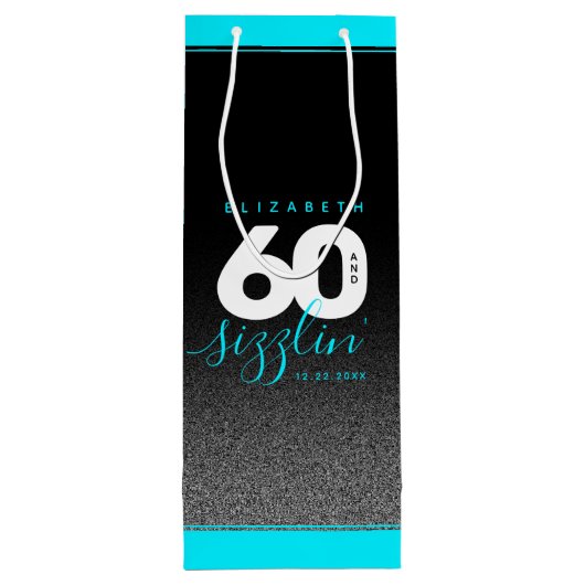 Modernes Girly Ice Blue 60 und Sizzling Geschenktüte Für Weinflaschen (Rückseite)