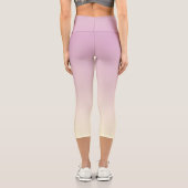 Modernes Girly Light Lila Ombre Capri Leggings (Rückseite)