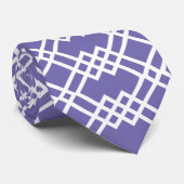 Modernes Gitter Geometric Dark Periwinkle & White Krawatte (Gerollt)