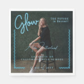 Modernes Glow Script Blue Neon Wavy Graduate Foto Serviette (Vorderseite)