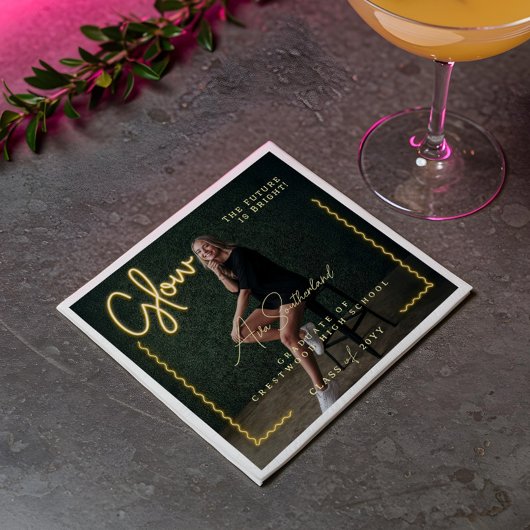 Modernes Glow Script Yellow Neavy Graduate Foto Serviette