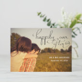 Modernes Glück nach Typografie-Hochzeitsszenario-F Ankündigung (Stehend Vorderseite)