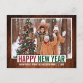 Modernes glückliches New Year Wood Foto Postkarte (Vorderseite)