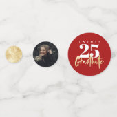 Modernes Gold Calligrafy Foto Roter Abschluss Konfetti (Rückseiten)