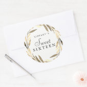 Modernes Gold Leaf Wreath Sweet 16 Sticker (Umschlag)