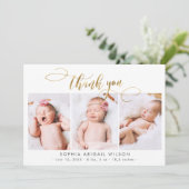 Modernes Gold Script Neuborn 3 Baby Foto Vielen Da Dankeskarte (Stehend Vorderseite)