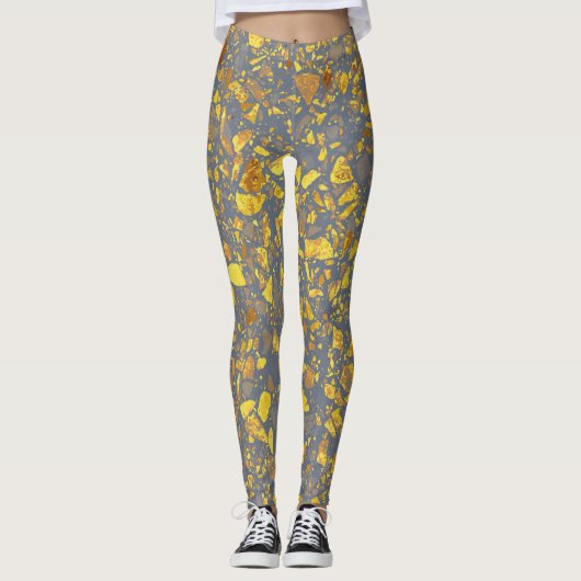 Modernes Gold Terrazzo Muster Leggings (Vorderseite)