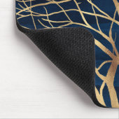 Modernes Gold Tree Silhouette Minimales blaues Des Mousepad (Ecke)