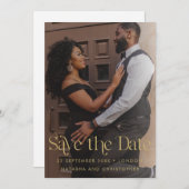 Modernes Gold Typografy Foto Save the Date (Vorne/Hinten)