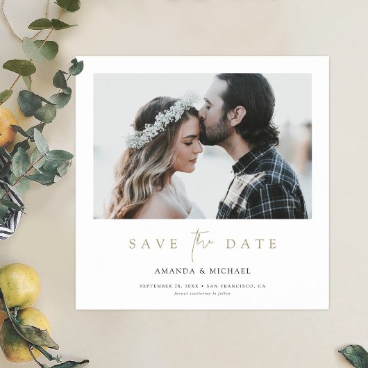 Modernes Gold Typografy Foto Wedding Save the Date Magneteinladung