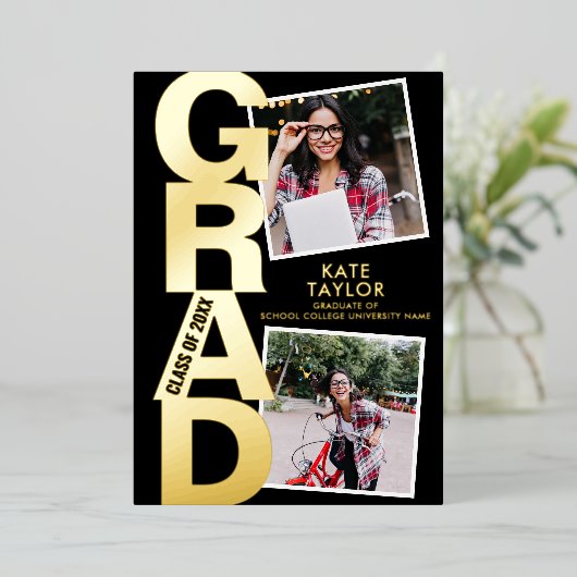 Modernes Grad Party 3 Foto Schwarz und Gold Folieneinladung (Stehend vorne)