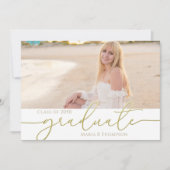 Modernes Graduate Einfache Elegante Gold Zwei Foto Einladung (Vorderseite)