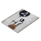 Modernes Graffiti Girl mit Neon Balloon Art Notizblock (Linke Seite)