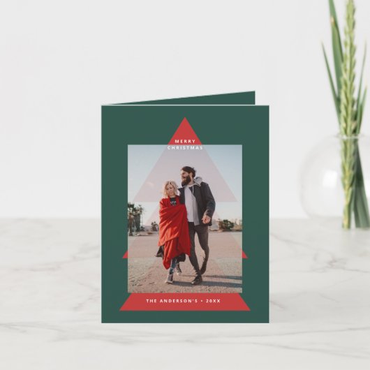 Modernes grafisches Minimal-Weihnachtsbaum-Foto Feiertagskarte (Vorderseite)