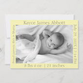 Modernes Grau auf Pastel Yellow Baby Ankündigung (Vorderseite)