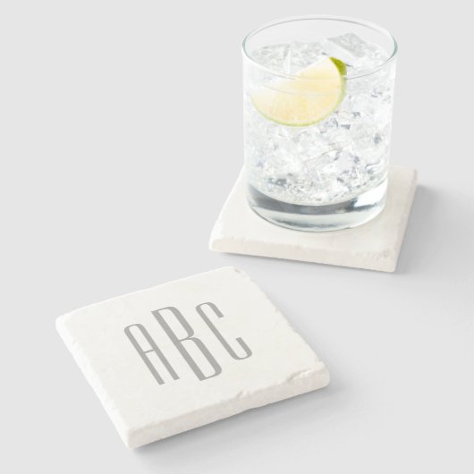 Modernes Grau-Einfach-Dreibuchstabenmonogramm Steinuntersetzer (Seitenansicht)