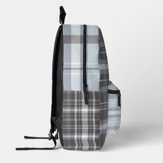 Modernes, grau-neutrales karierte mit Namen Bedruckter Rucksack (Links)