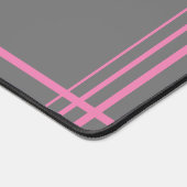 Modernes Grau und Rosa Mit Monogramm Schreibtischunterlage (Ecke)