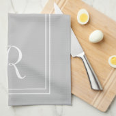 Modernes, grau-weißgestricktes Monogramm Geschirrtuch (Viertel Falte)